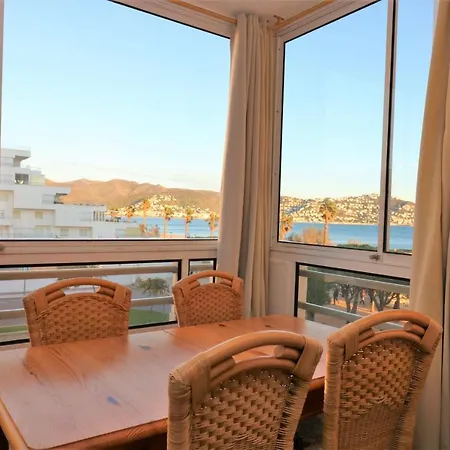 Apartment Gran Pavois 2- Piso Vista Al Mar, 1era Linea Roses